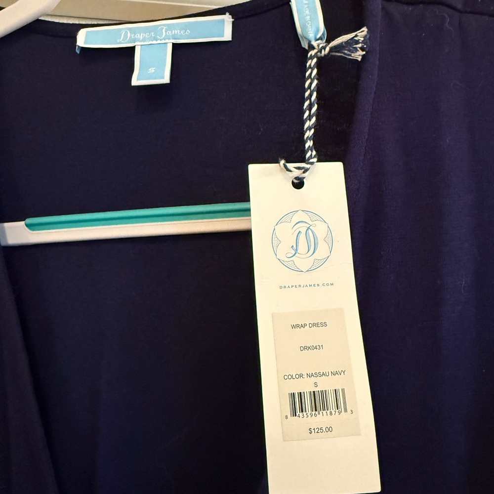 NWT! Draper James, wrap dress. Nassau Navy. Small - Picture 3 of 3